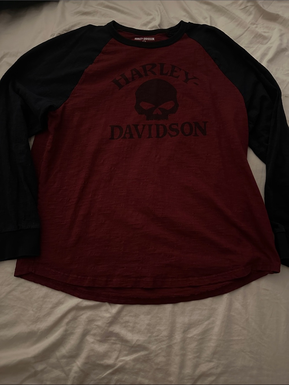 Harley-Davidson Burgundy and Navy Blue Raglan Skull Long Sleeve Tee